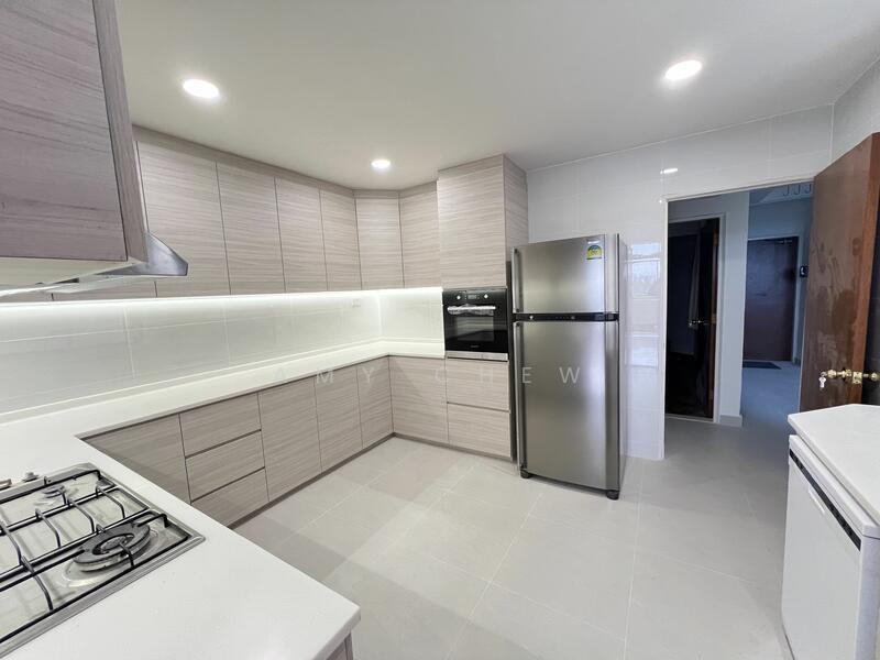 For Rent - Beverly Hill