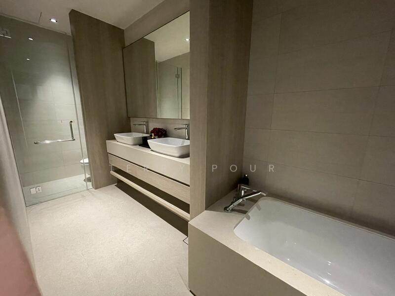 Parkwood Collection, Lorong 1 Realty Park, 5 Bedrooms, 4,865 sqft, Cluster House For Rent, by Terry Pour, 24276721 - PropertyGuru.com.sg