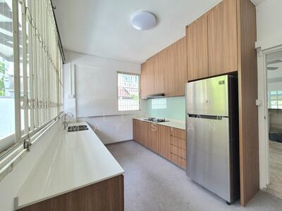 For Sale - Thomson Hill Estate