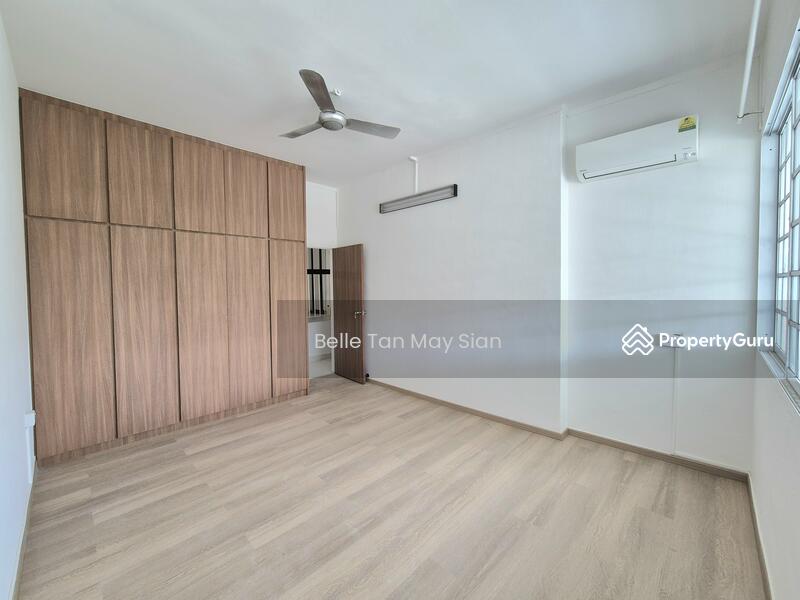 Bedroom 1 with balcony