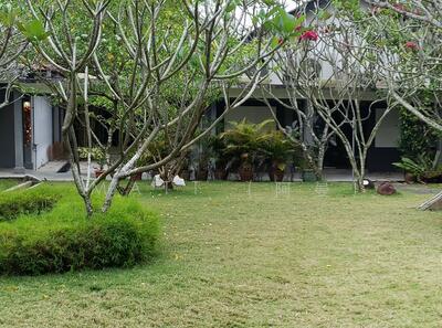 For Sale - GCB ★优质别墅★ High Ground ★超好高地★ Dual Frontage ★双向门面★