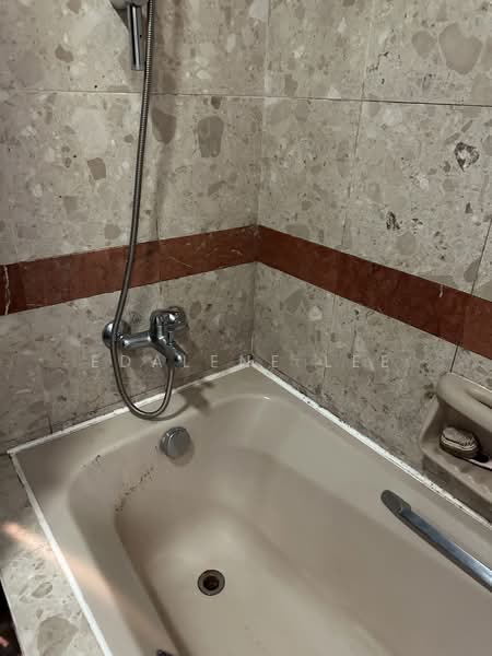 Maple Woods, 985 Bukit Timah Road, 3 Bedrooms, 1,496 sqft, Condominium For Rent, by Edalene Lee, 24277379 - PropertyGuru.com.sg