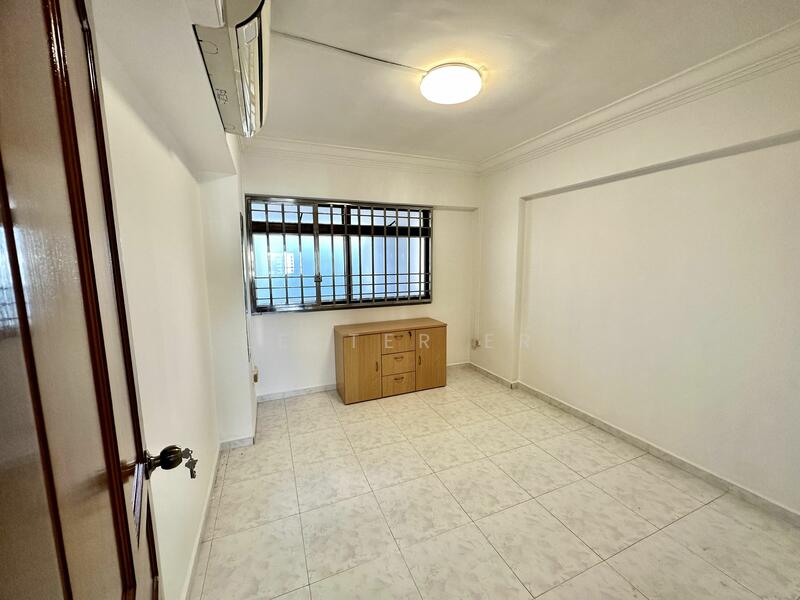 Bedroom 3 (corridor) 