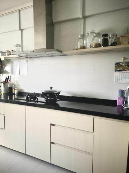 For Rent - 114 Jurong East Street 13