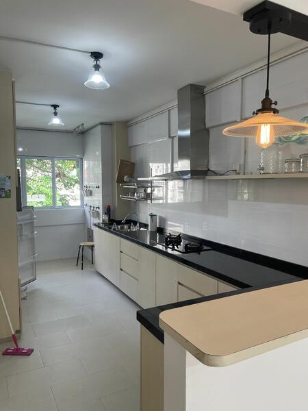 For Rent - 114 Jurong East Street 13