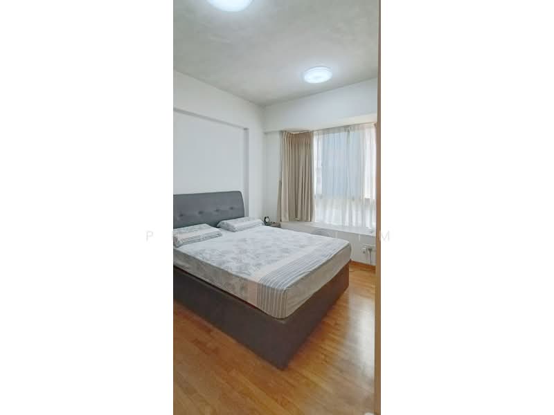 The Maylea, 242E Pasir Panjang Road, 3 Bedrooms, 990 sqft, Condominium For Rent, by Phyllis Lim, 24280194 - PropertyGuru.com.sg