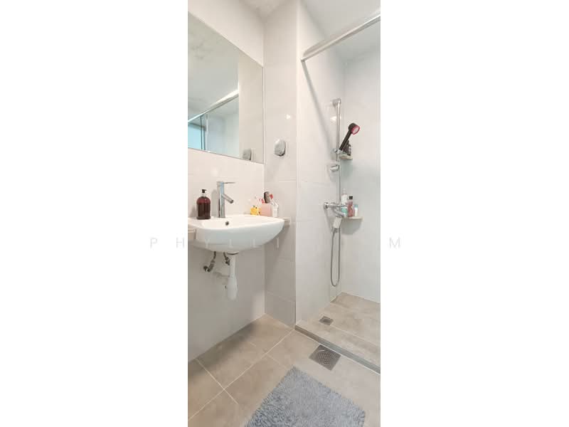 The Maylea, 242E Pasir Panjang Road, 3 Bedrooms, 990 sqft, Condominium For Rent, by Phyllis Lim, 24280194 - PropertyGuru.com.sg