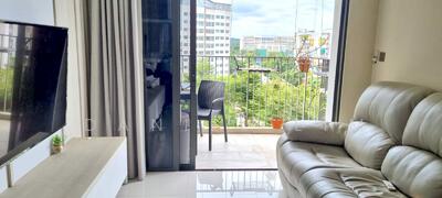 For Rent - The Wisteria