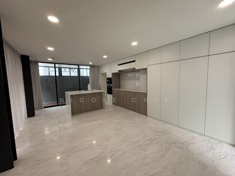 For Sale - Bespoke brand new freehold Li Hwan corner terrace with lift & pool near Lor Chuan MRT