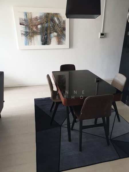 Spring Grove, 53 Grange Road, 2 Bedrooms, 1,012 sqft, Condominium For Rent, by Joanne Sietho, 24283279 - PropertyGuru.com.sg