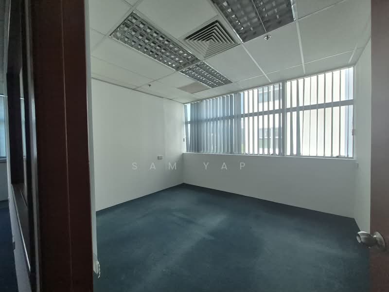 Frontech Centre, 15 Jalan Kilang Barat, Alexandra / Commonwealth, 1,765 sqft, Light Industrial (B1) For Rent, by Sam Yap, 24283606 - CommercialGuru.com.sg