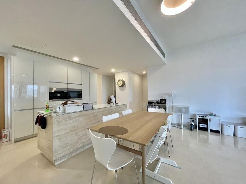 Trilight, 7 Newton Road, Newton / Novena, 3 Bedrooms, 2,099 sqft, Condominium For Sale, by Elaine Goh, 24286120 - PropertyGuru.com.sg