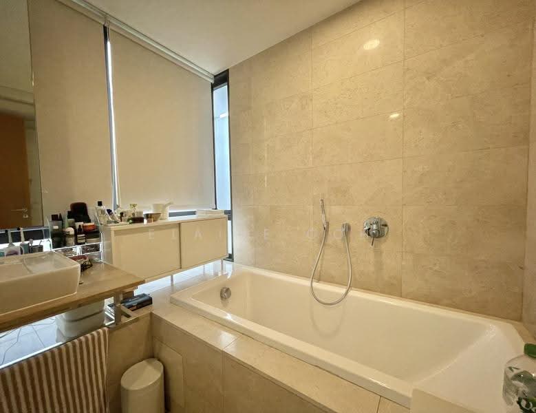 Trilight, 7 Newton Road, Newton / Novena, 3 Bedrooms, 2,099 sqft, Condominium For Sale, by Elaine Goh, 24286120 - PropertyGuru.com.sg