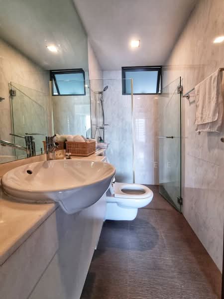 Watermark Robertson Quay, 7 Rodyk Street, 3 Bedrooms, 1,076 sqft, Apartment For Rent, by Wesley Lee, 24287010 - PropertyGuru.com.sg