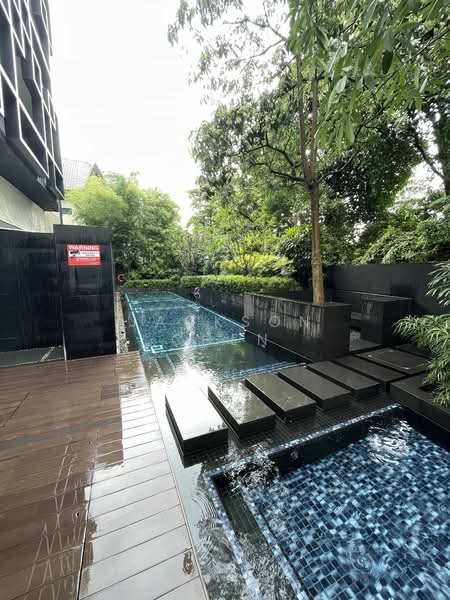 For Rent - The Orient