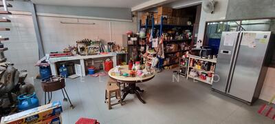 For Sale - Geylang 3mins walk to Aljunied MRT Station! Value buy!