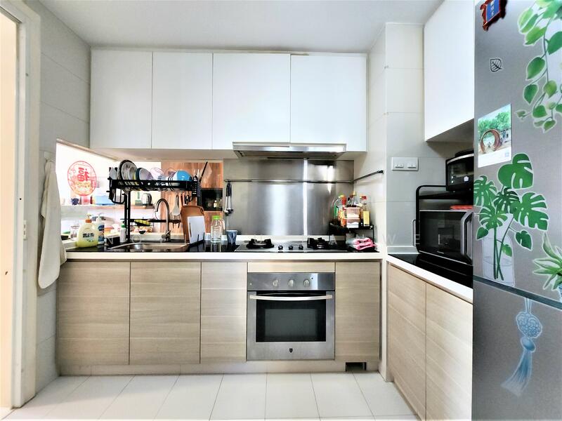 Austville Residences Executive Condominium For Sale at S$ 1,520,000 | PropertyGuru Singapore - Spacious and functional kitchen