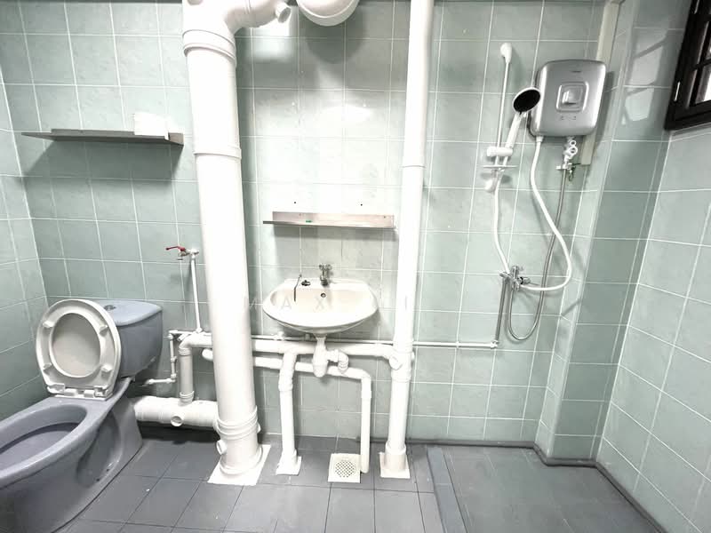 14 Kampong Arang Road, 14 Kampong Arang Road, 2 Bedrooms, 1,050 sqft, HDB Flat For Rent, by Max Lim, 24289520 - PropertyGuru.com.sg