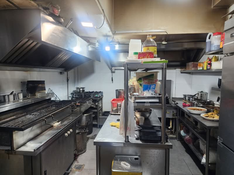 Chinatown, Mosque St, South Bridge Road, Mosque Street, 1,400 sqft, Food & Beverage For Rent, by Jeannie Anastasia Koe 高晶晶, 24289973 - CommercialGuru.com.sg