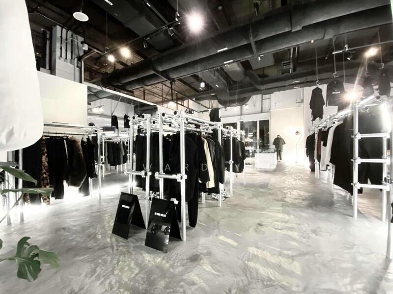 OUE Downtown One, 6 Shenton Way, Boat Quay / Raffles Place / Marina, 540 sqft, Mall Shop For Rent, by Howard Yeo, 24290527 - CommercialGuru.com.sg