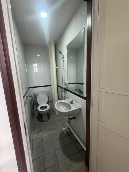 Chiltern Park, 135 Serangoon Avenue 3, 3 Bedrooms, 1,302 sqft, Condominium For Rent, by Caren Tan, 24291600 - PropertyGuru.com.sg