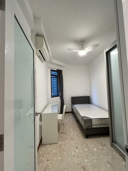 Summerdale, 10 Boon Lay Drive, 7 Bedrooms, 1,399 sqft, Condominium For Rent, by Jane Lee, 24293038 - PropertyGuru.com.sg