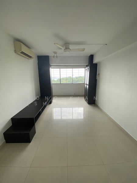 For Rent - 64 Marine Drive