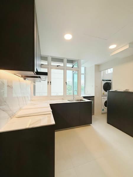 Balmoral Place, 20 Balmoral Crescent, 2 Bedrooms, 861 sqft, Condominium For Rent, by CHERMAINE Koh Lay Cheng, 24293573 - PropertyGuru.com.sg