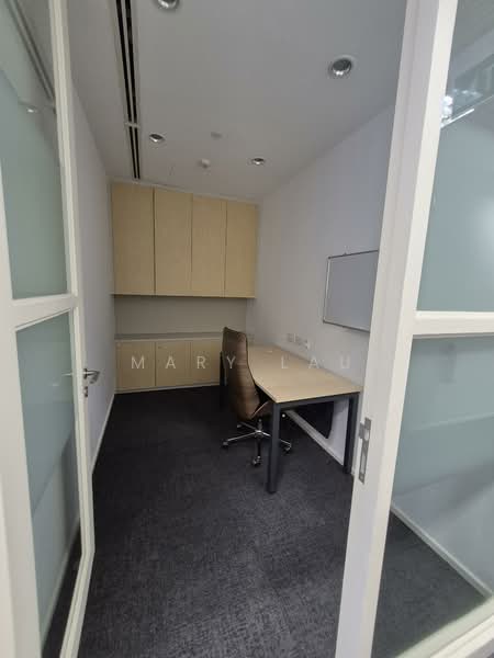 Ocbc Centre, 65 Chulia Street, 2,441 sqft, Office For Rent, by Mary Lau, 24294026 - CommercialGuru.com.sg