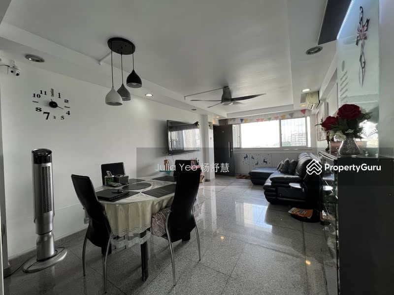 23A Queen's Close, 23A Queen's Close, Alexandra / Commonwealth, 2 Bedrooms, 818 sqft, HDB Flat For Rent, by Julia Yeo 杨舒慧, 24294135 - PropertyGuru.com.sg