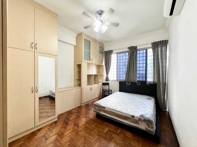 Ritz Mansions Apartment For Sale at S$ 2,080,000 | PropertyGuru Singapore - Common 1