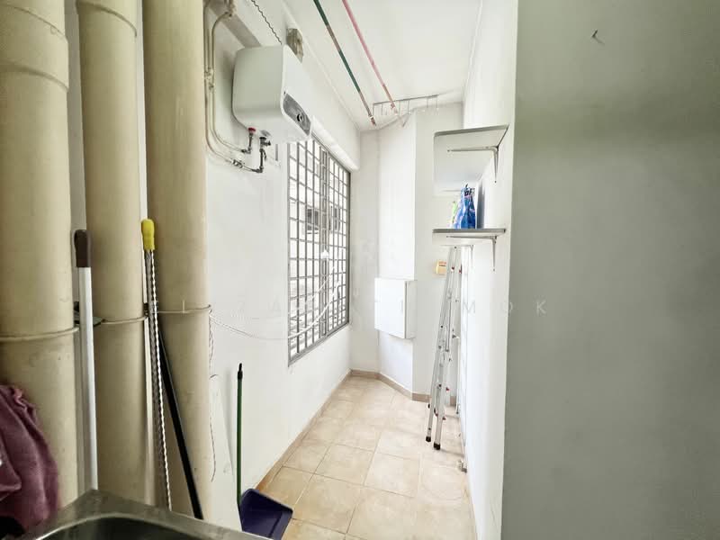 Ritz Mansions Apartment For Sale at S$ 2,080,000 | PropertyGuru Singapore - Yard