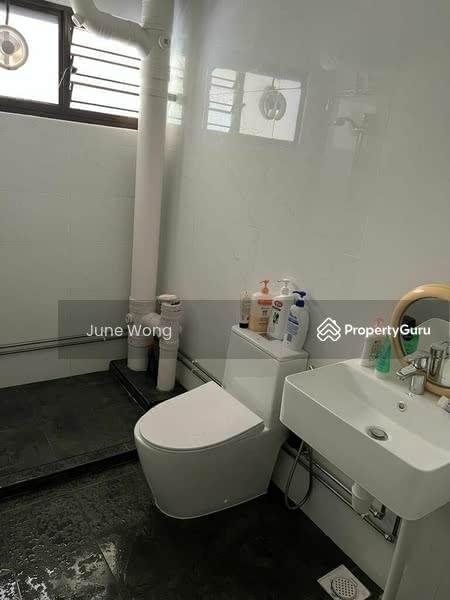 For Rent - 858 Tampines Avenue 5