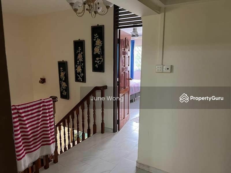 For Rent - 858 Tampines Avenue 5