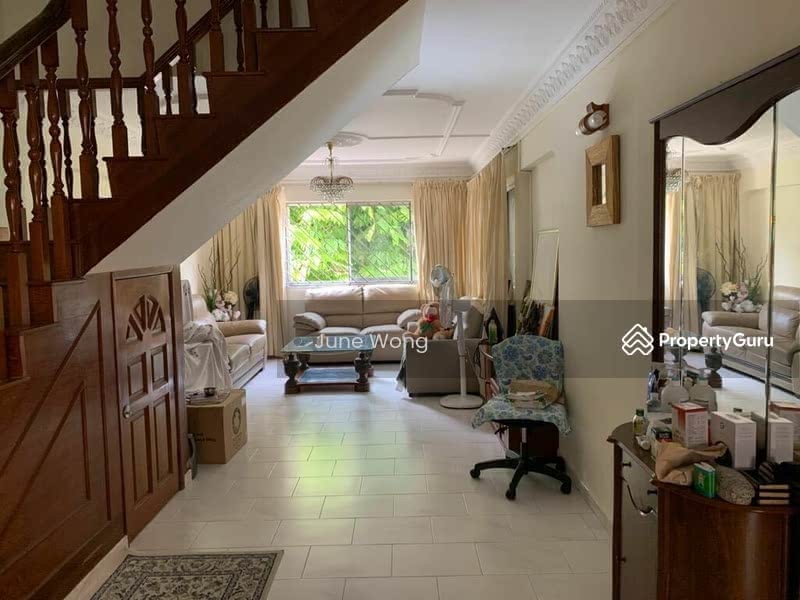 For Rent - 858 Tampines Avenue 5