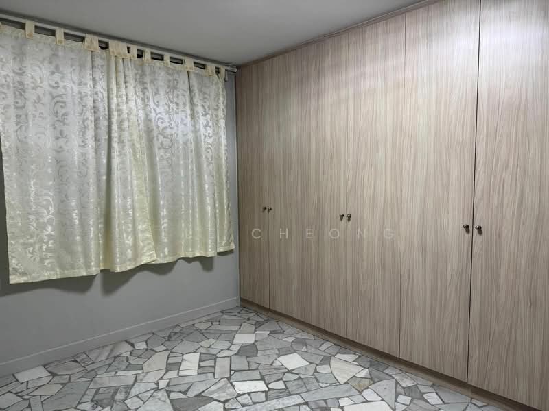 23 Sin Ming Road, 23 Sin Ming Road, Room Rental, 350 sqft, HDB Flat For Rent, by Elle Cheong, 24296472 - PropertyGuru.com.sg