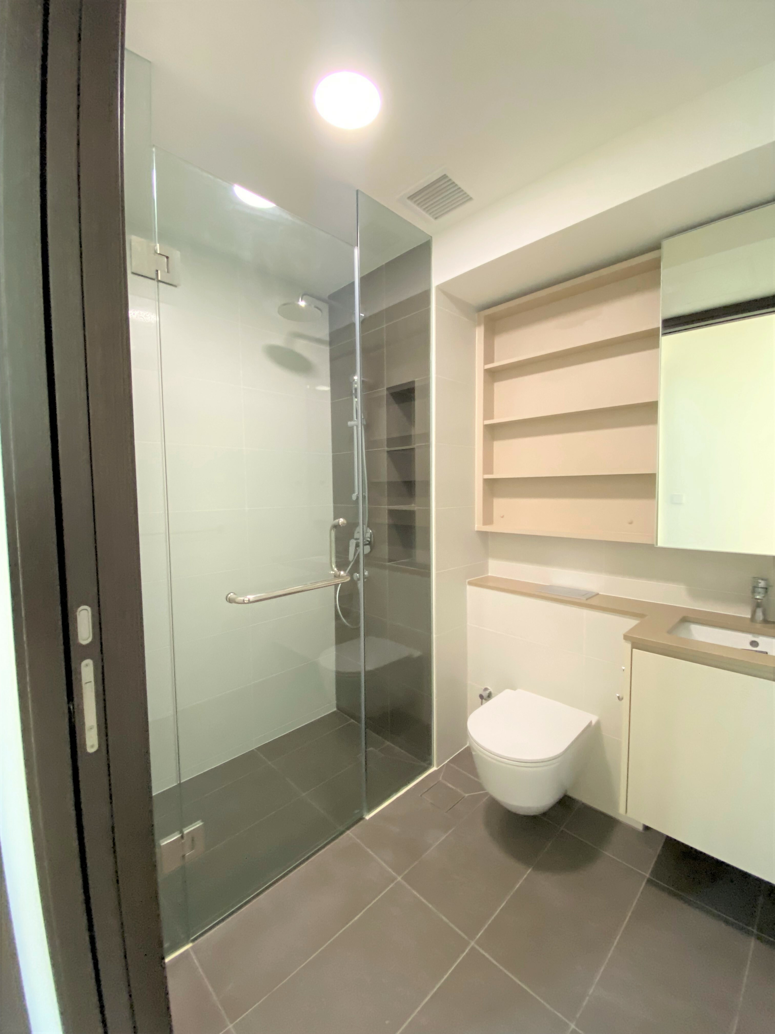 The Gazania, 19 How Sun Drive, 2 Bedrooms, 678 sqft, Condominium For Rent, by Lee Hon Chan, 24296613 - PropertyGuru.com.sg