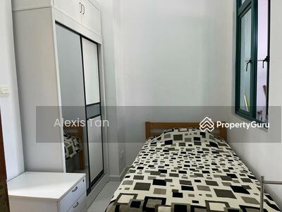 For Rent - Lakeside Grove