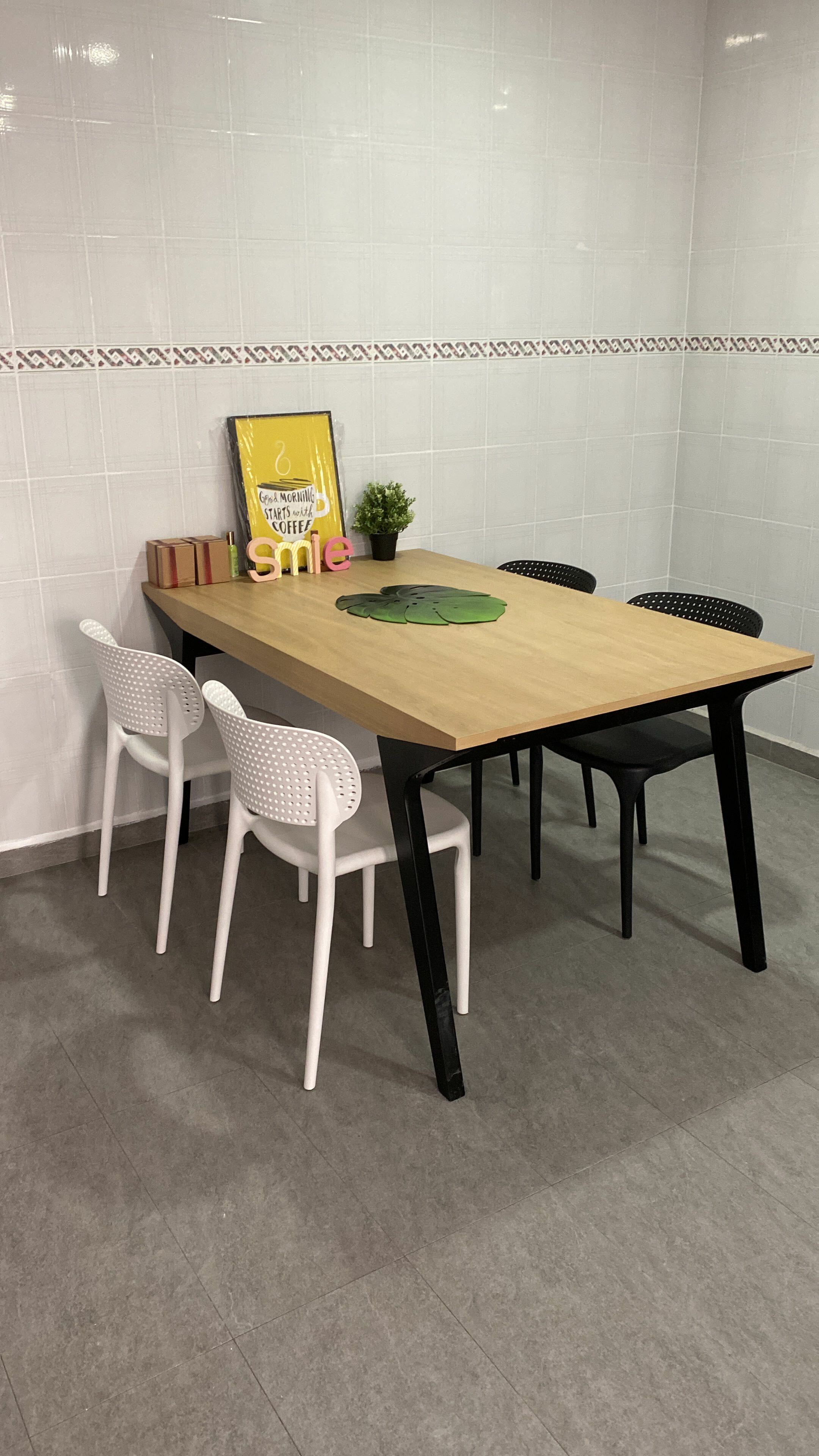 Orchard Towers, 1 Claymore Drive, Room Rental, 280 sqft, Apartment For Rent, by Neo Guo Xing, 24297665 - PropertyGuru.com.sg