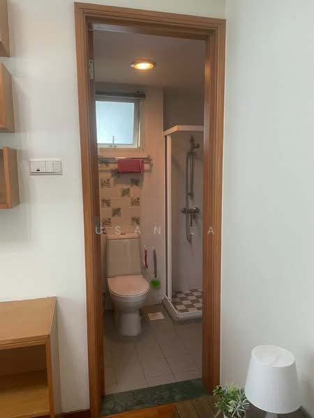 Queens, 16 Stirling Road, Room Rental, 150 sqft, Condominium For Rent, by Susan Lai, 24297883 - PropertyGuru.com.sg
