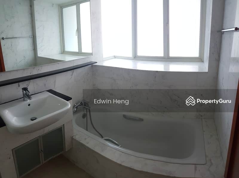 Cote D'Azur, 68 Marine Parade Road, 2 Bedrooms, 1,529 sqft, Condominium For Rent, by Edwin Heng, 24298441 - PropertyGuru.com.sg