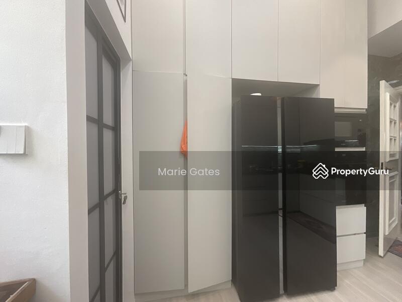 Kew Green, Kew Crescent, 4 Bedrooms, 3,079 sqft, Cluster House For Sale, by Marie Gates, 24298768 - Intergrated appliances  - PropertyGuru.com.sg