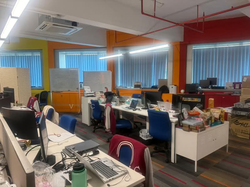 Thye Hong Centre, 2 Leng Kee Rd, 1,284 sqft, Light Industrial (B1) For Rent, by Victor The, 24299427 - CommercialGuru.com.sg