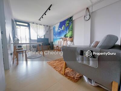 For Rent - 110 Commonwealth Crescent