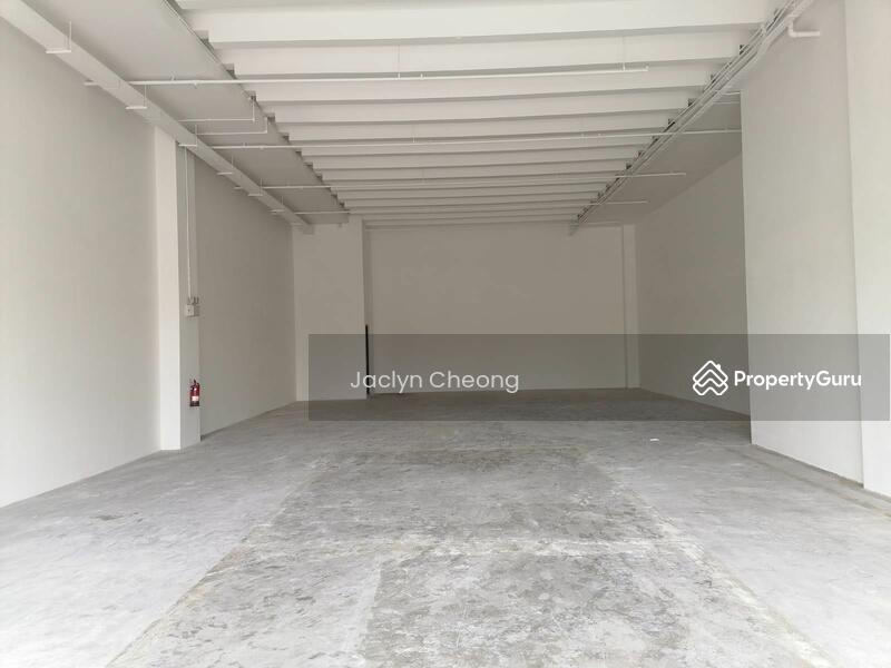 18 Tampines Ind Crescent, , 1,247 sqft, Light Industrial (B1) For Rent, by Jaclyn Cheong, 24299552 - CommercialGuru.com.sg