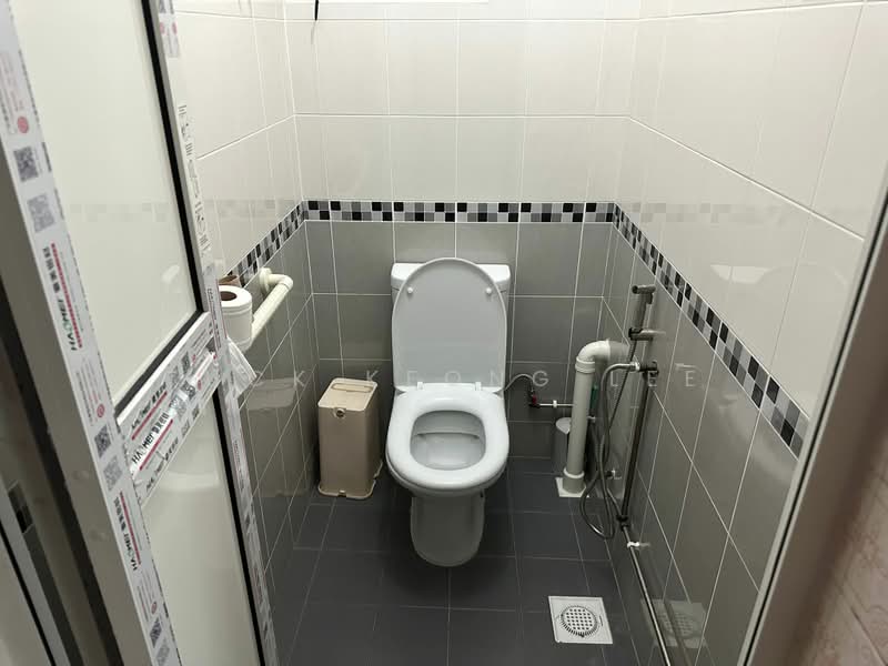 271 Queen Street, 271 Queen Street, 2 Bedrooms, 685 sqft, HDB Flat For Rent, by Tuck Keong Lee, 24300427 - PropertyGuru.com.sg