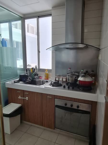 The Lakeshore, 31 Jurong West Street 41, 3 Bedrooms, 1,184 sqft, Condominium For Rent, by Amy Zeng 房姐姐, 24300869 - PropertyGuru.com.sg