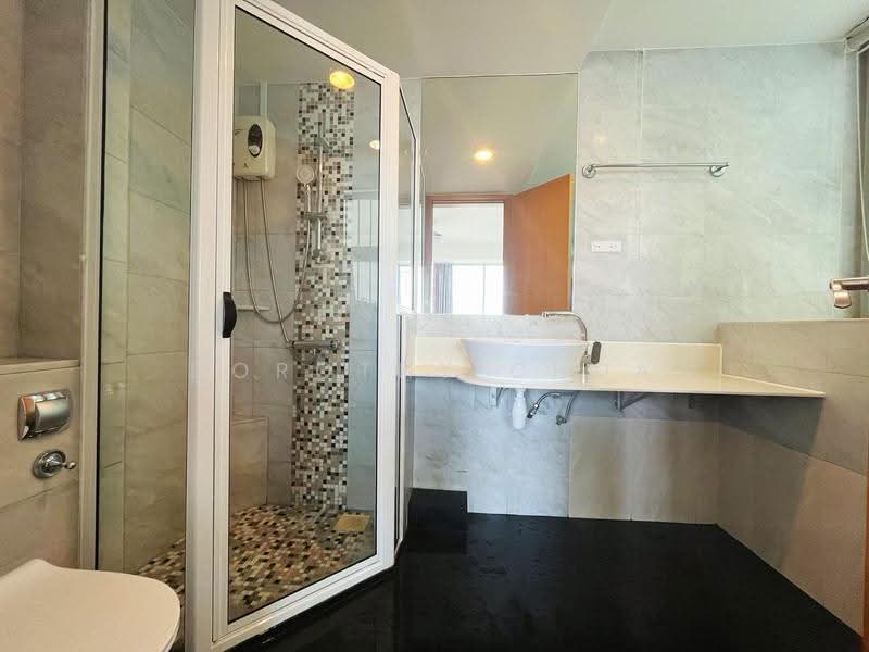 Tanamera Crest, 10 Pari Dedap Walk, Bedok / Upper East Coast, 3 Bedrooms, 1,206 sqft, Condominium For Rent, by Dorothy Chua, 24301093 - Bathroom - PropertyGuru.com.sg