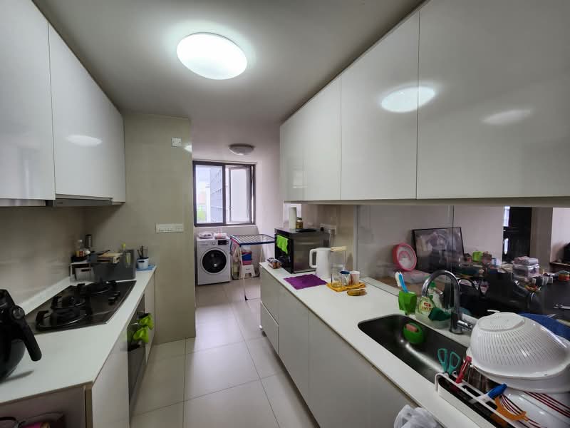 Bedok Residences, 16 Bedok North Drive, 3 Bedrooms, 1,206 sqft, Condominium For Rent, by Calvin Cheong, 24301936 - PropertyGuru.com.sg