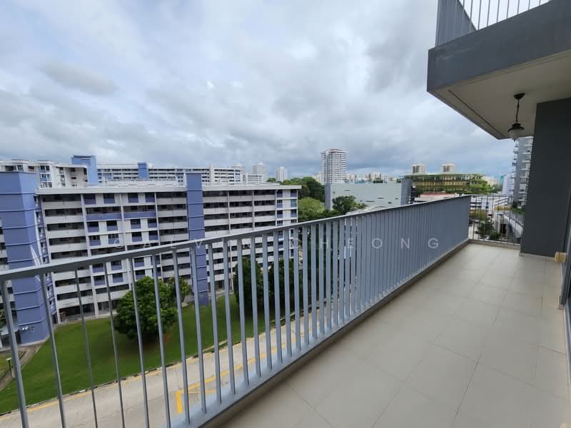 Bedok Residences, 16 Bedok North Drive, 3 Bedrooms, 1,206 sqft, Condominium For Rent, by Calvin Cheong, 24301936 - PropertyGuru.com.sg